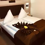 Hotel Glinde 3* Glinde (Schleswig-Holstein)