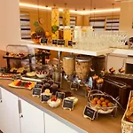 Hotel Glinde Отель 3*