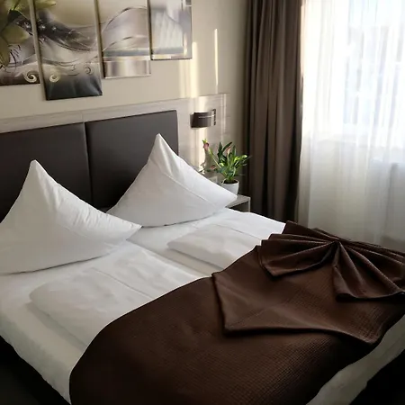 Hotel Glinde Hotel 3*