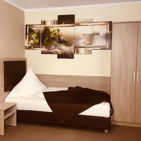 Hotel Glinde Hotel 3*