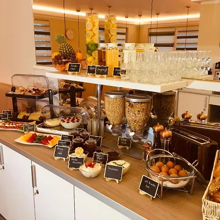 Hotel Glinde Hotell 3*