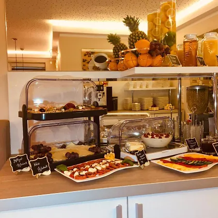 Hotel Hotel Glinde 3*
